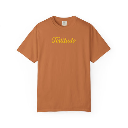 Fortitude - Camiseta teñida "Strength" - Camiseta inspiradora para la comodidad diaria, ideal para regalar y para uso casual.