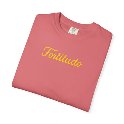 Fortitude - Camiseta teñida "Strength" - Camiseta inspiradora para la comodidad diaria, ideal para regalar y para uso casual.