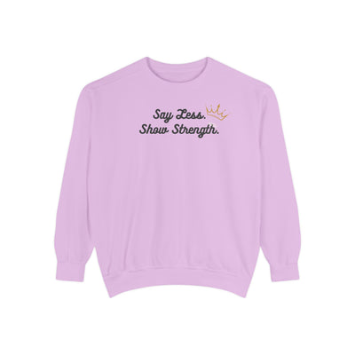 Sudadera de cuello redondo teñida en prenda. Di menos. Cómoda. Estilo Queen. 